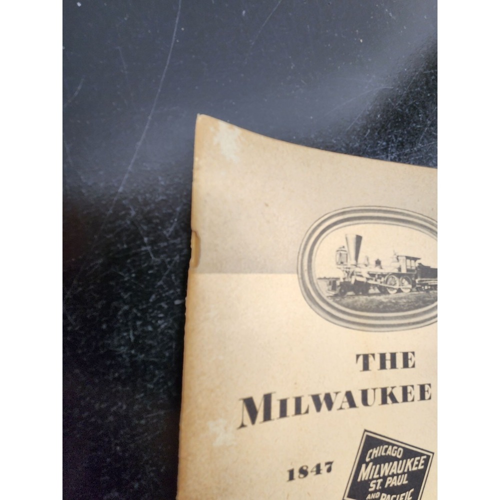 The Milwaukee Road 1847-1944 Railway History Booklet Vintage 6 x 9 Inches - Picture 5 of 14